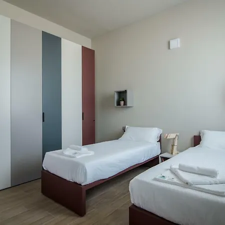 Casa A Colori 別荘 *
